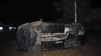 Passat dachował – kierowca miał 1,5 promila