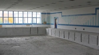 Basen przy Próchnika – prawdziwe dno