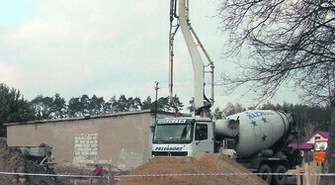  Powstają nowe garaże