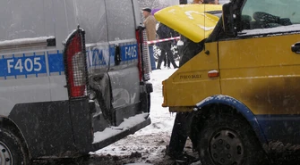 Słowackiego zablokowana – przy PKO zderzył się bus, autobus i radiowóz