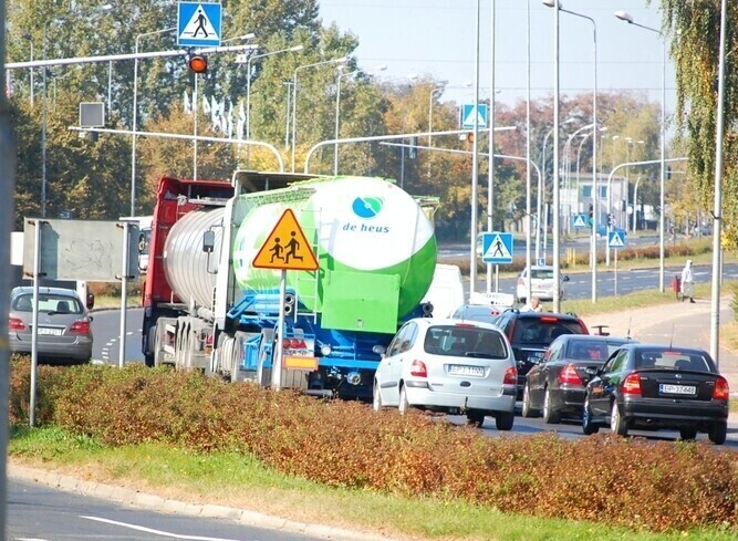 Zarejestrowali prawie 300 samochodów mniej