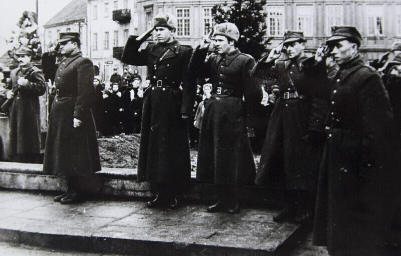 Zdjęcie 2: Wyzwolenie Piotrkowa spod okupacji hitlerowskiej