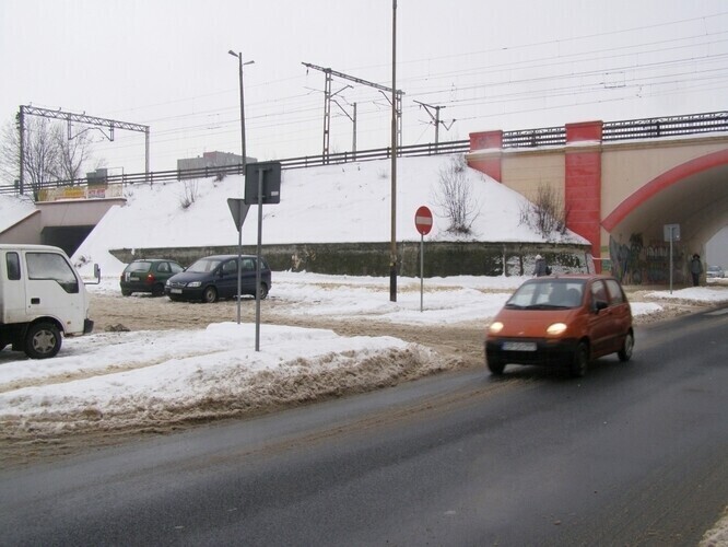 Parking na Narutowicza w prywatnych rękach