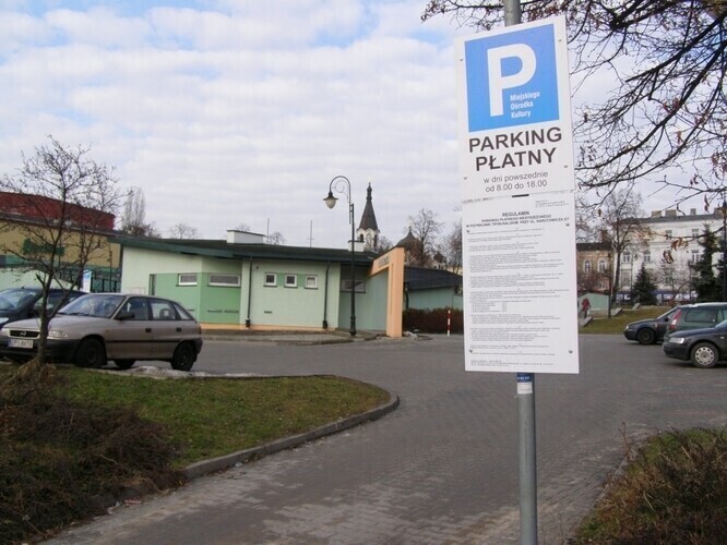 Parkingiem przy Narutowicza zarządza MOK