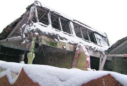 Powiat zrobi porządek z ruinami