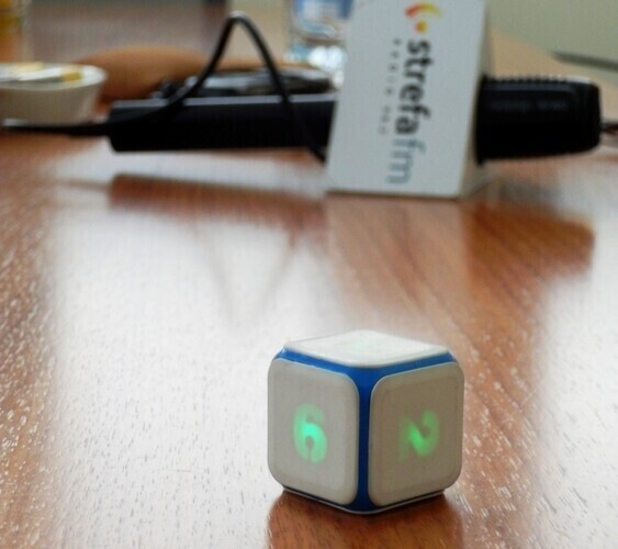 Pierwsza elektroniczna kostka będzie produkowana w Piotrkowie