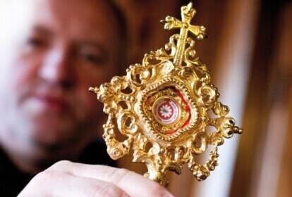 Relikwie ks. Popiełuszki trafią do Piotrkowa