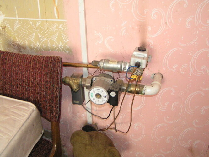 Obszedł licznik bo nie chciał płacić