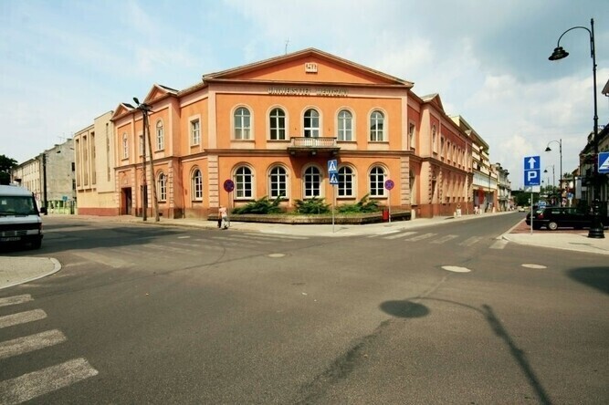 Starostwo przeniosą na Dąbrowskiego