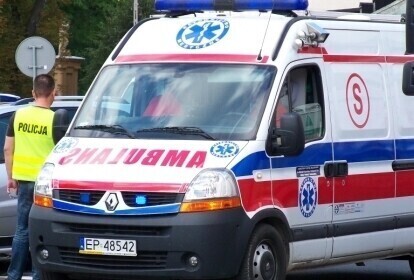 Ciało 68-latka wyłowiono ze stawu