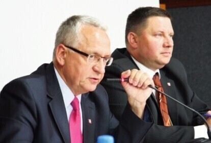 Zdjęcie 1: Złożą skargę do wojewody na przewodniczącego