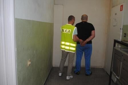 Napadł pobił i okradł swoją znajomą