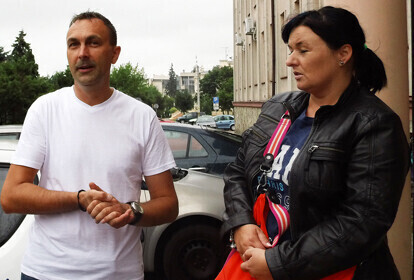 Poprosili prezydenta aby podał się do dymisji