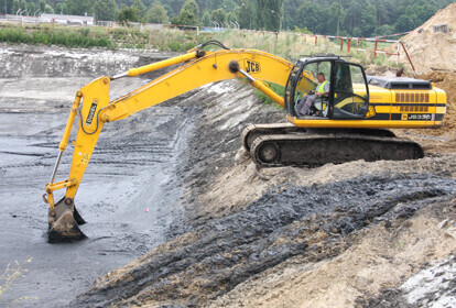 Zdjęcie 1: Piotrkowski szlam na polach w Cekanowie