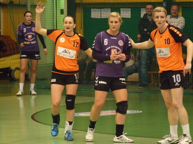 Dwie porażki Piotrcovii nad morzem