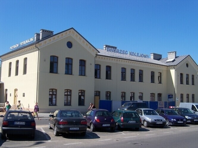 Są pierwsi najemcy na dworcu PKP w Piotrkowie