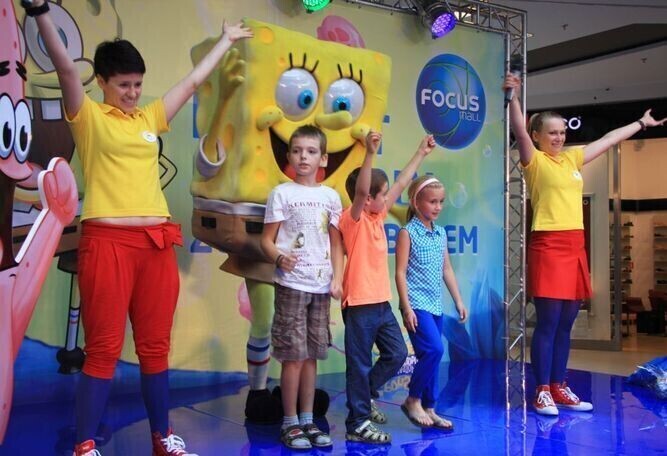 Bawili się z Kanciastoportym