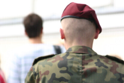 Zdjęcie 1: Nie żyje piotrkowianin ranny w ataku na bazę w Ghazni