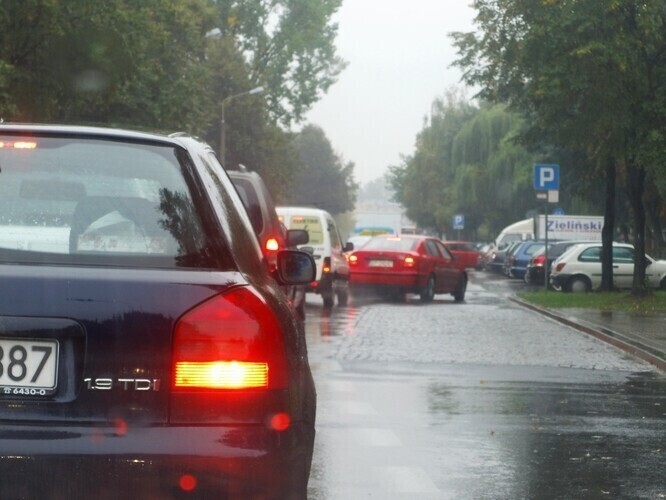 Zdjęcie 1: Gigantyczne korki w mieście