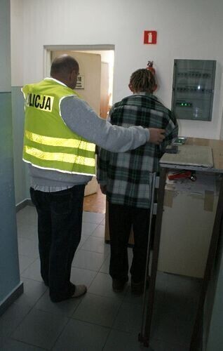 Ukradł metalowe słupki został zatrzymany