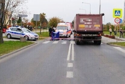 10-latka zginęła pod kołami tira