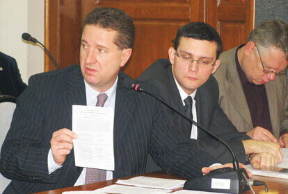 Ponad 2 miliony na administrację