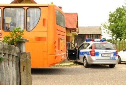 Nietrzeźwy kierowca przewoził dzieci