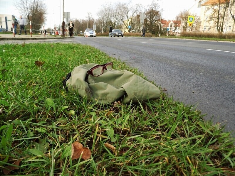 Zdjęcie 3: Potrącony na pasach trafił do szpitala