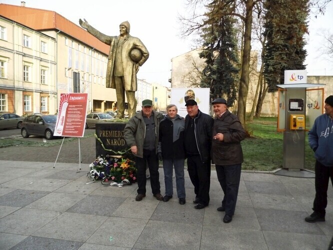 Zdjęcie 1: Premier Donald Tusk w Piotrkowie 