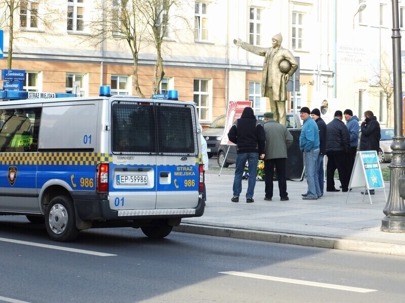Zdjęcie 10: Premier Donald Tusk w Piotrkowie 