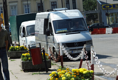 Sprawdzają stan techniczny busów