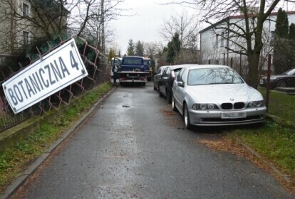 Są w mieście bezpańskie ulice