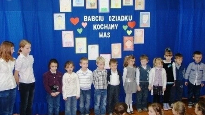  Dzień Babci i Dziadka w szkole w Klementynowie