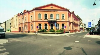 Dawny bank przy Dąbrowskiego znów do sprzedania