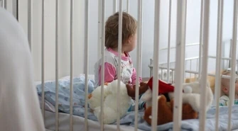 21-latek porwał chłopca i zostawił w oknie życia