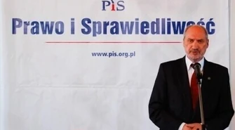 Macierewicz chce powołania międzynarodowej komisji