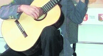  Gitarowy sukces wolborzanina