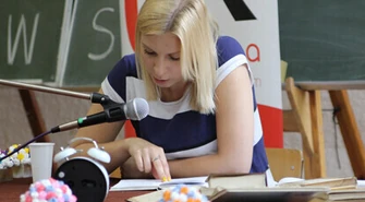 Czytali Kochanowskiego przez 24 godziny