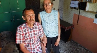 Sufit wali się im na głowę