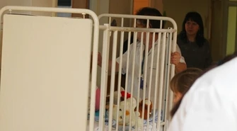 Urodziła pijane dziecko - sąd ograniczył jej prawa rodzicielskie