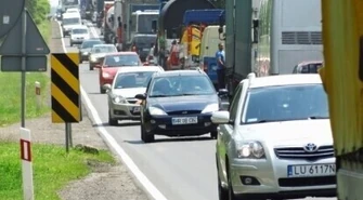 Remont mostu trwa, kierowcy tracą cierpliwość