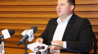 Wiceprzewodniczący Staszek złamał prawo?