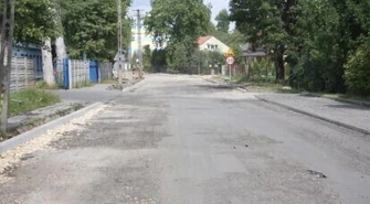 Naprawiają ulicę Przemysłową w Piotrkowie