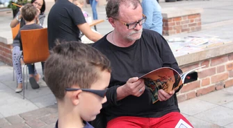 Czytali komiksy w Rynku Trybunalskim