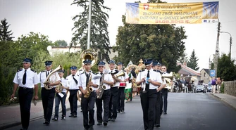 Pierwsze Dożynki w Wolborzu kłosami zbóż malowane