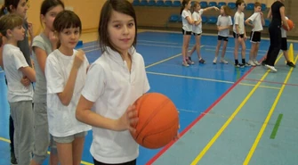 Kto i dlaczego nie ćwiczy na WF-ie?