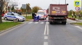10-latka zginęła pod kołami tira