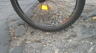 Dziury na Kwiatowej w Piotrkowie