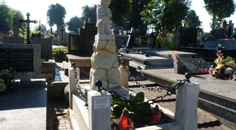 Radomsko: Przed dniem Wszystkich Świętych. 