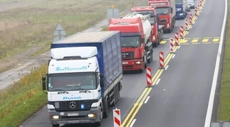 Region: Rzucali w pojazdy monetami